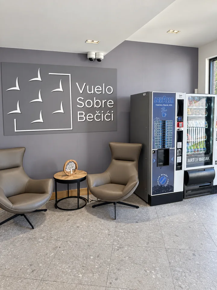 Residence lobby